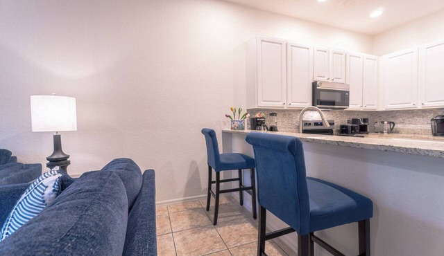 Renovated 3BR, 2BA condo in Beach Style theme