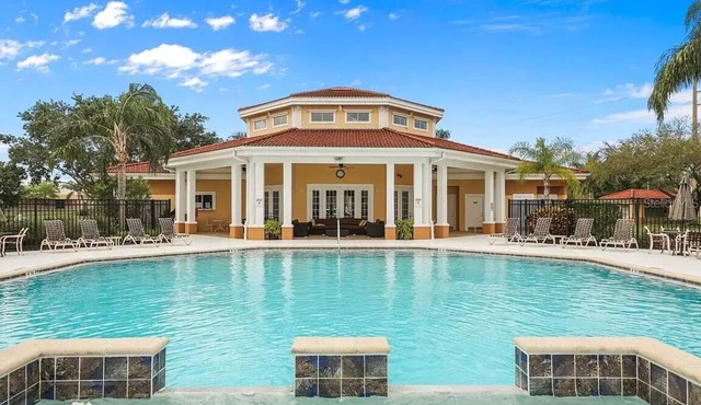 Resort living w/Pool, Furnished + Stocked, close to Beach and SMH Hospital, safe