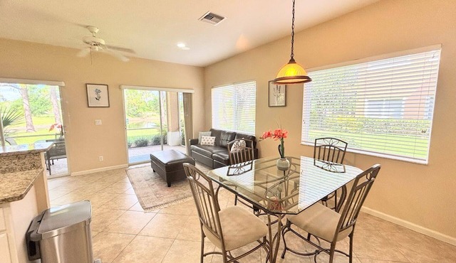 Right Direction Rentals 2 Bedroom Villa 8332