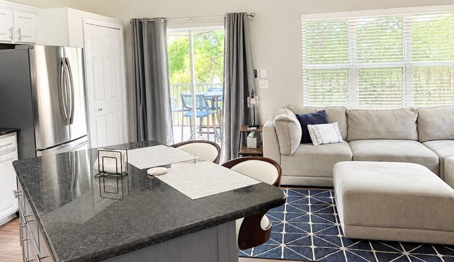 Right Direction Rentals 1 Bedroom Villa 9887