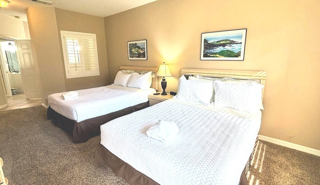 Right Direction Rentals 2 Bedroom Villa 9955