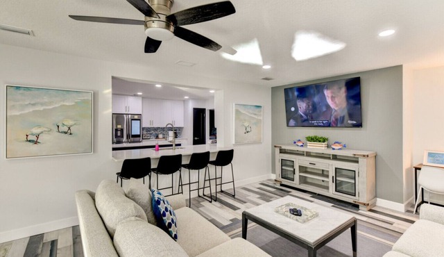 River House - Pool, Spa & Gameroom Near Anna Maria