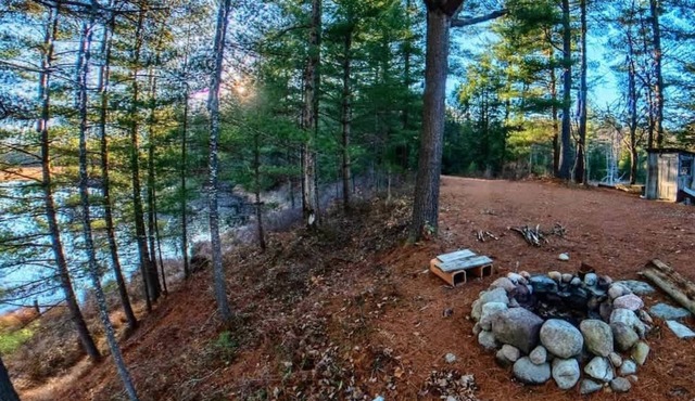 Romantic dome retreat with private pond