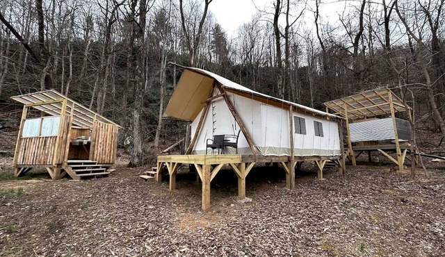 Romantic Glamping Tent Amazing for a Couples Escape in Moravian Falls, North Carolina