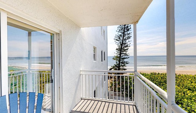 Sandpiper Towers 402