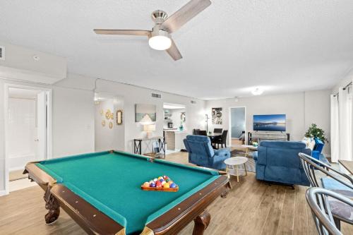 Sandpiper Towers 512