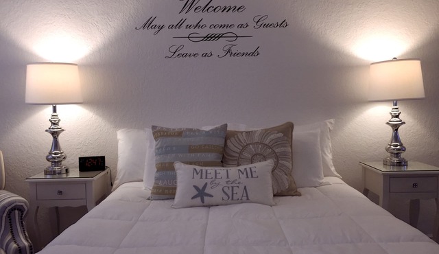 Sea Spray Inn