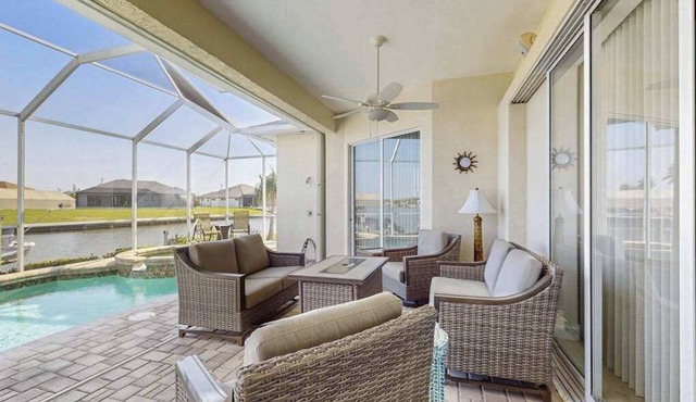 Serene and elegant with heated pool, water views, family and dog friendly, W/D