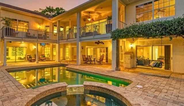 Siesta Key Marvel Pool SPA Deeded Beach Access