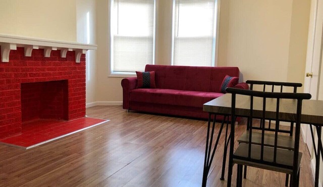 Spacious 1,300 sf 3-bedroom apartment, minutes to Newark Airport EWR