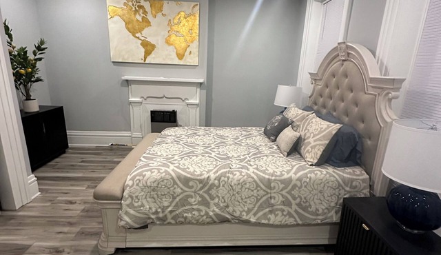 Spacious 3-bedroom townhome in Pittsburgh's famous Northside.