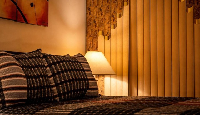 Spacious Comfy Room in Cozy Classy Duplex