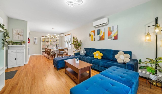 Spacious Modern 3BR Free Parking 30 min to NYC