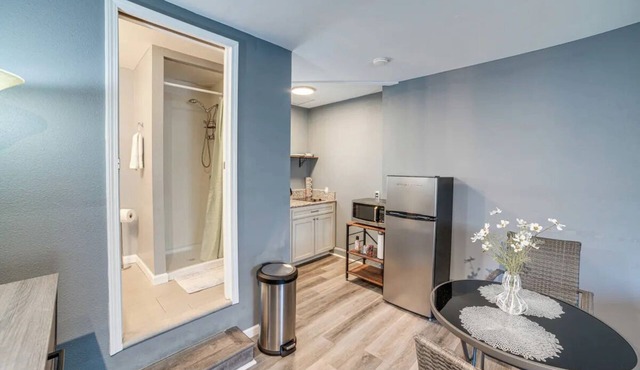Spacious Studio with Private Entry in Moreno Valley
