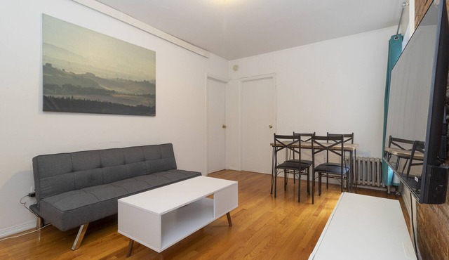 Spacious Two BR Apartments in Yorkville Upper East NYC