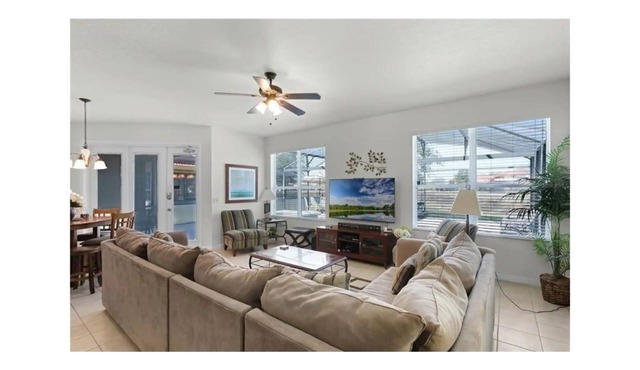 Special 4 bedroom resort home! Minutes away from Disney world!