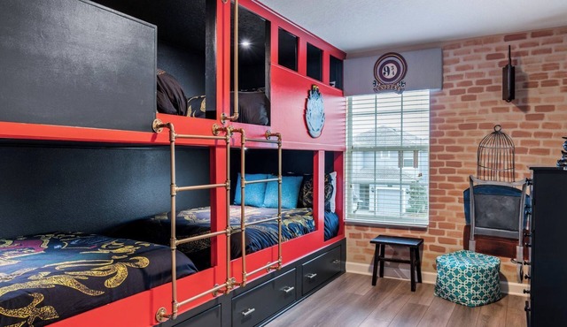 Star Wars Themed Games Room-Wizardry Themed Bedroom-Storey Lake -Amenities Incl.