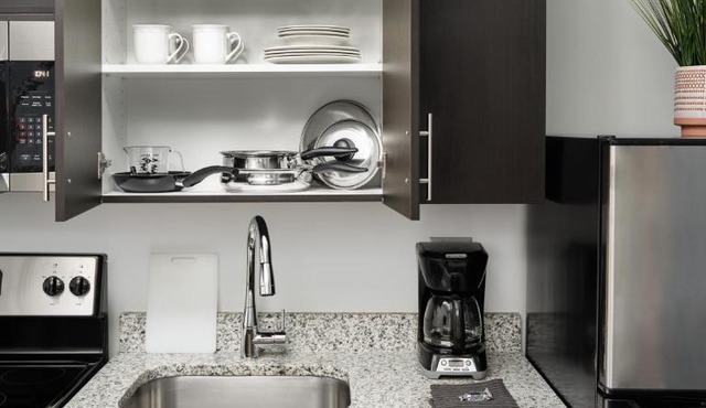 stayAPT Suites Greenville-Greer-GSP
