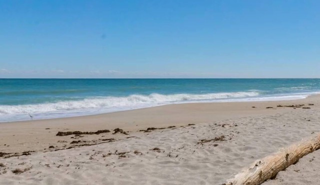 Steps to Sand: Ocean Front Idyllic Room w/Balcony | Pool & Sea Breeze