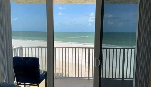Stunning Gulf View Condo on the Beach - Steps to Sand & Pool!