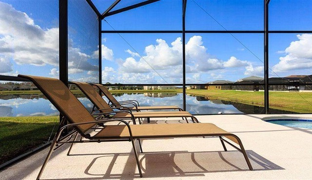 Stunning Lakeview Private Pool Villa at Crystal Cove