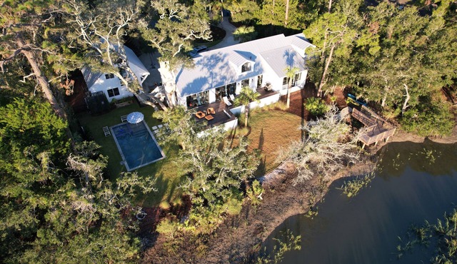 Stunning Marsh View Pool Retreat on St. Simons Island in St. Simons Island