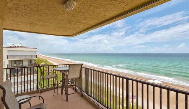 Stunning Oceanfront Views!