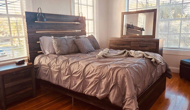 Suite 8 - Casablanca of Hyde Park