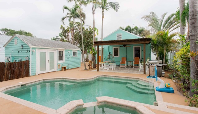 "Sun Seeker" Private|Heated Pool|Monthly