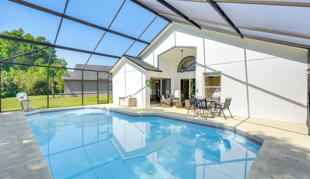 Sunny Skies & Disney Days: Davenport Home w/Pool!