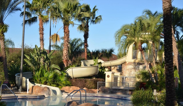 Superb Location Townhouse at 4-Star Regal Palms Resort in Disney Area