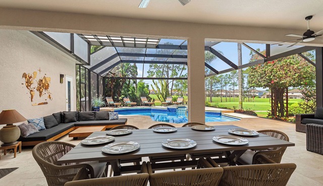 Superior Luxury 5br/3ba Golf Course Villa South Facing Private Pool & Spa
