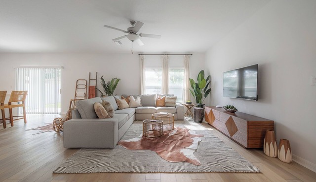 Tampa Oasis | 1 mi from Downtown Ybor City