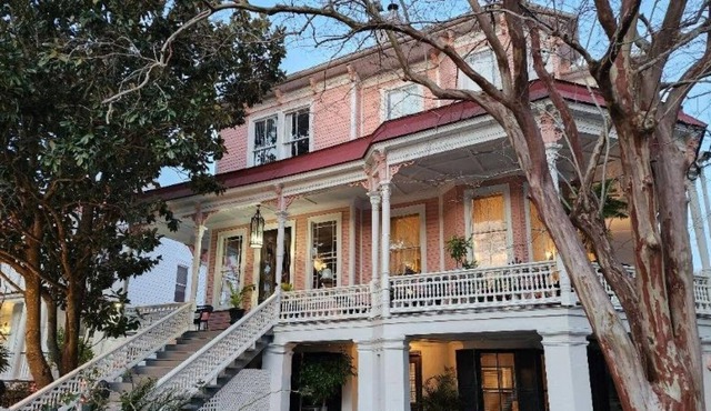 The True Charleston Get-away!