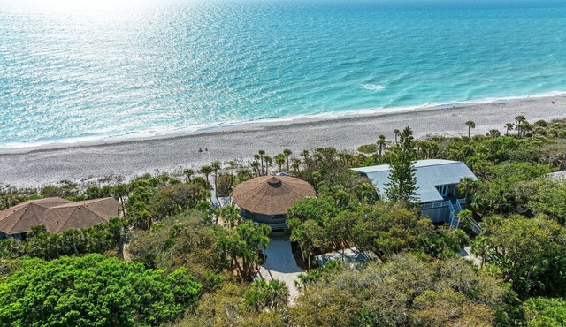 The Turtle House-Miles and Miles of Private Beach-Sunset Views!