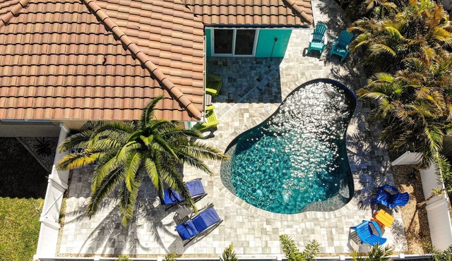 Traditional Florida Home Ready for Families Enjoyment! Boat Rental Available