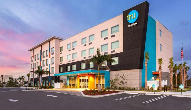 Tru By Hilton Port St Lucie Tradition