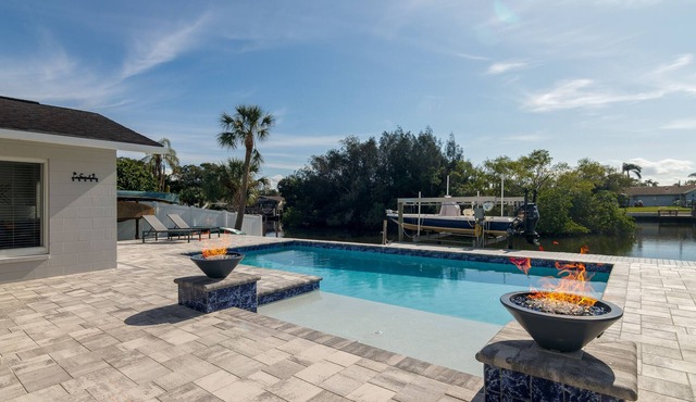 Ultimate Tampa Bay Waterfront Getaway