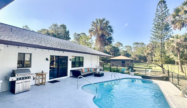 Vacation guest pool home