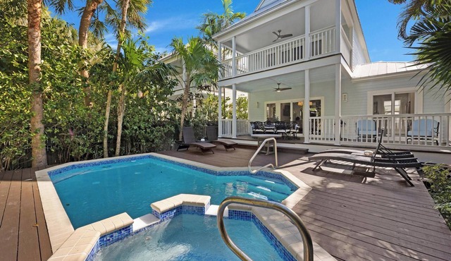 Villa 7205 on Duck Key - 3 BR & 3 BA - Boat Slip available