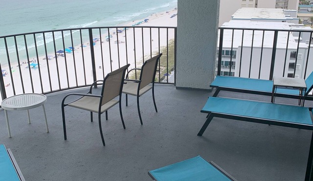 WaterCrest Resort 1209 STUNNING Panama City Beach SUNSETS 2BR FREE beach service