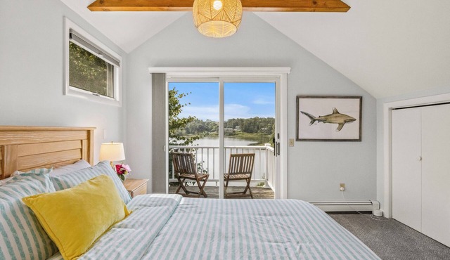 WATERFRONT home close to Downtown Chatham! in Chatham