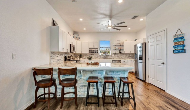 Waterfront with Ocean Access in Bradenton