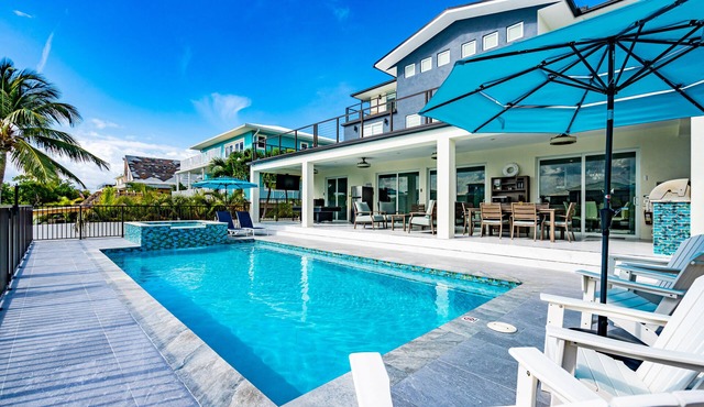 Welcome to Paradise Villa: A luxury home in Sombrero Beach, Florida Keys.