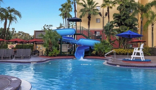 Wyndham Bonnet Creek Beautiful 2-bedroom near Disney-Sleeps 8!