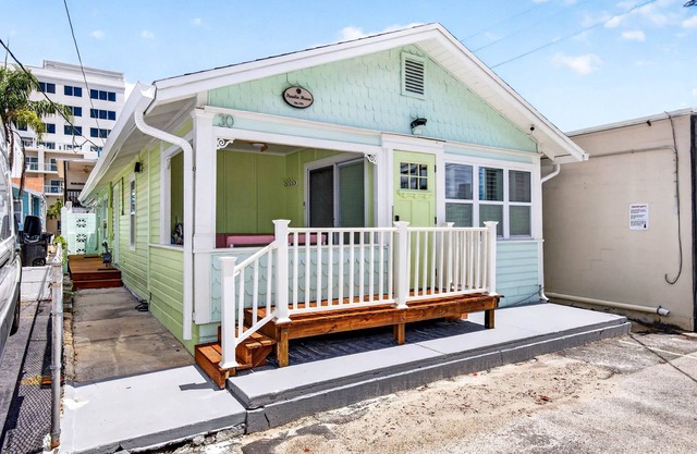 Island Vibes Cottage 