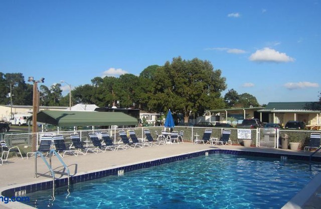 Southern Palms Park Model 4 in Eustis