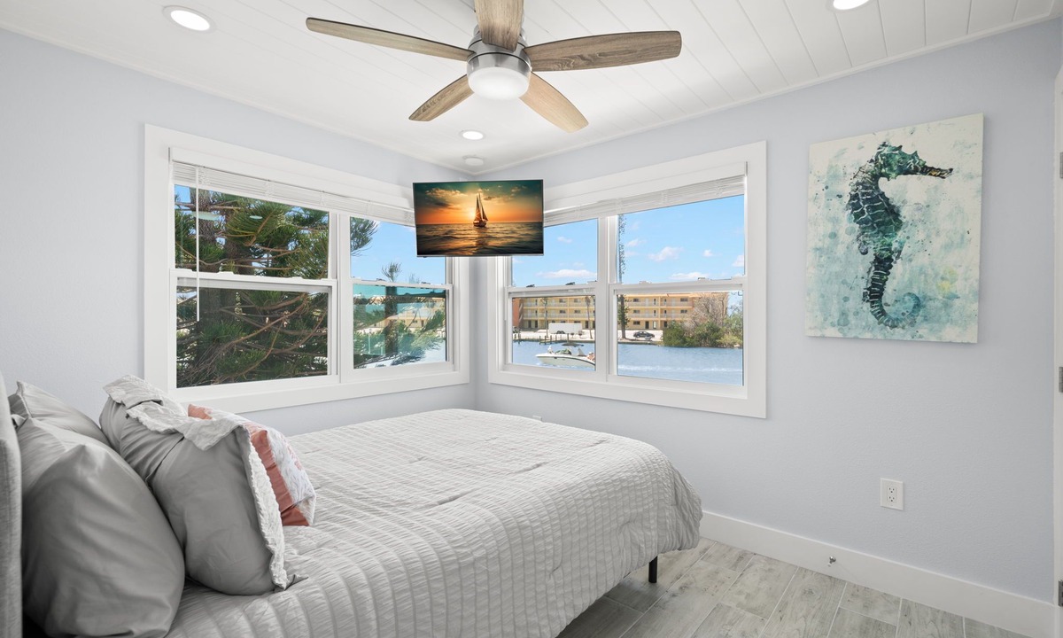 Siesta Key Condo | Siesta Key Waterfront Condo, Beachfront, Pool, Sunset View