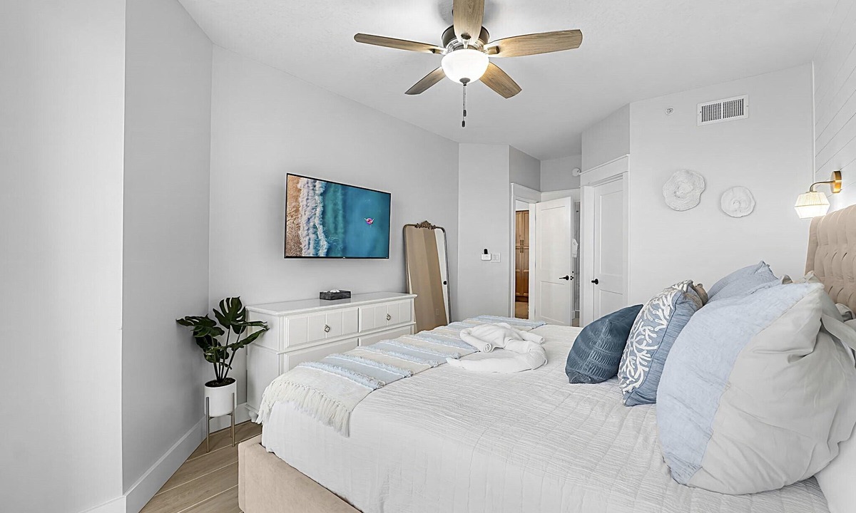 Miramar Beach Condo | GULF FRONT | Remodeled, Upscale 3 BR (2 King Suites) | Beach Chair Svc Included!