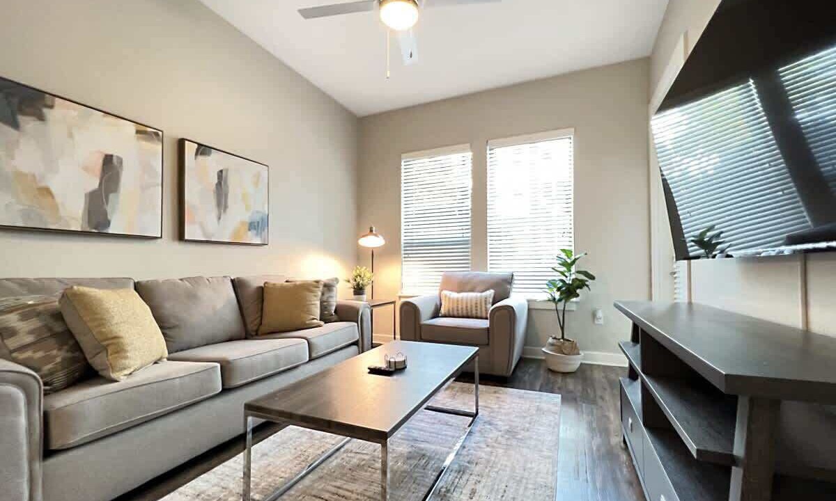 Downtown Tampa Apartment | Heart of Downtown Tampa with Pool Views